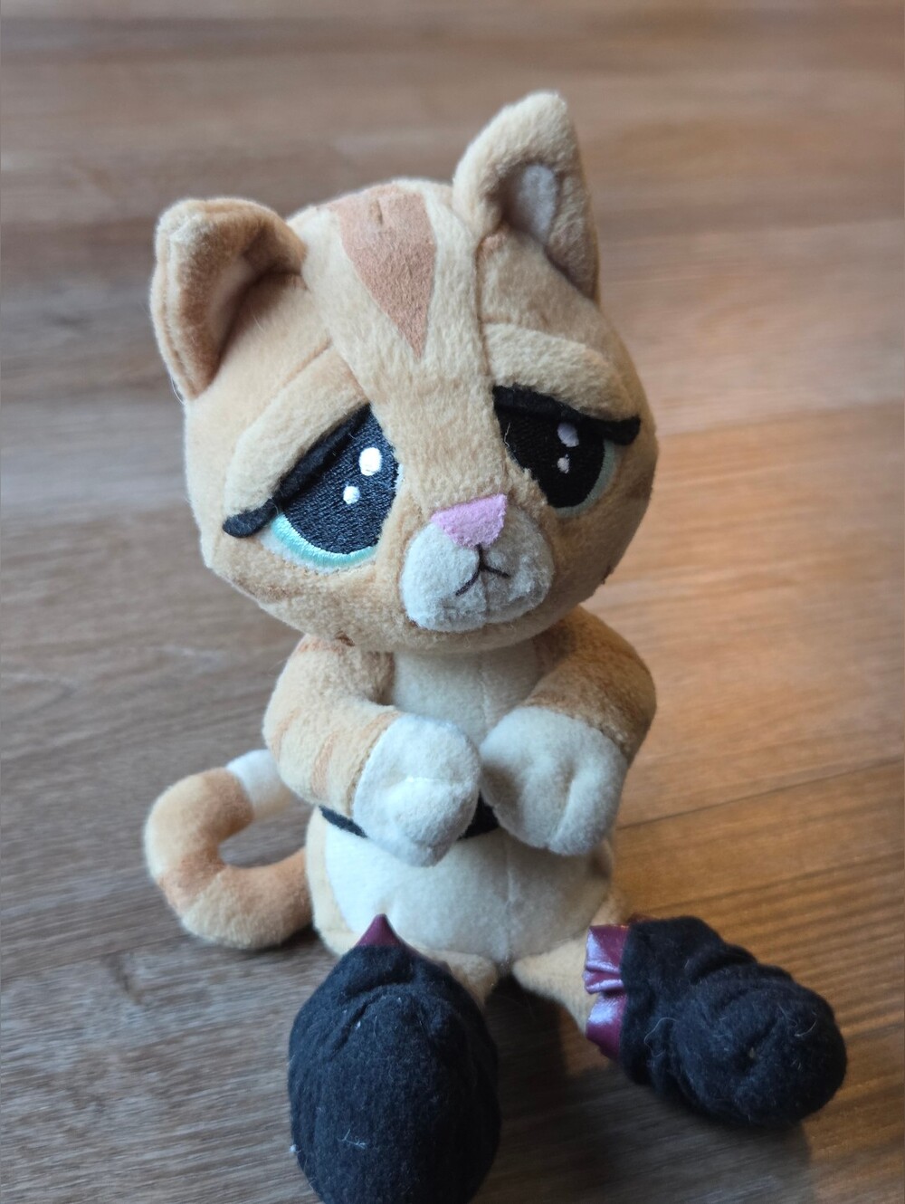 2007 Shrek the 3rd Puss In Boots Dreamworks Kitty Cat Plush Stuffed Animal Toy